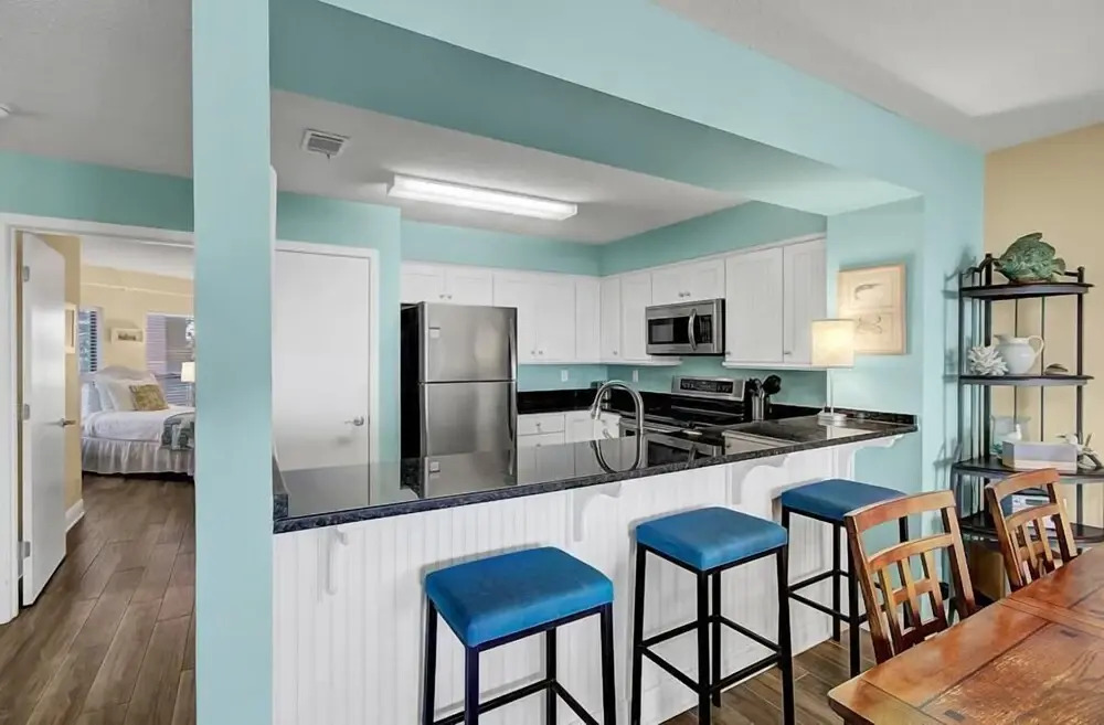 Summerhouse 305 by Wild Dunes, Oceanfront