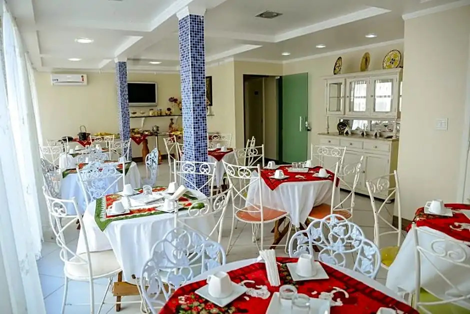 Pousada Marymar Suites