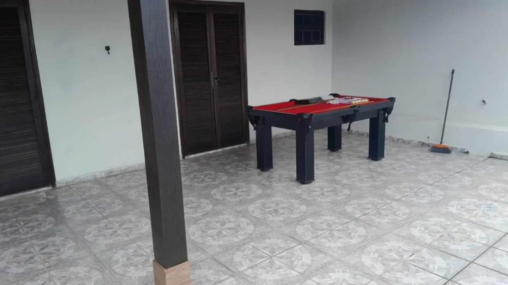 CASA DE PRAIA CARAGUA COM Piscina