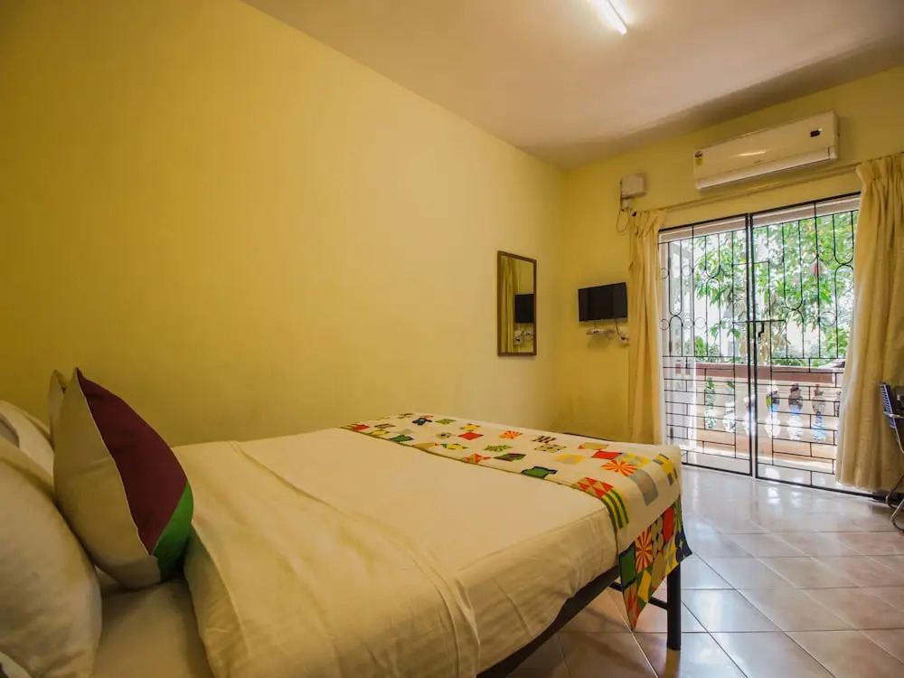 OYO 13016 Home Elegant Studios Calangute