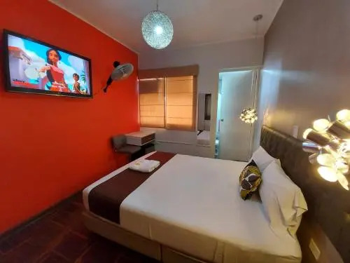 Hostal Atenea