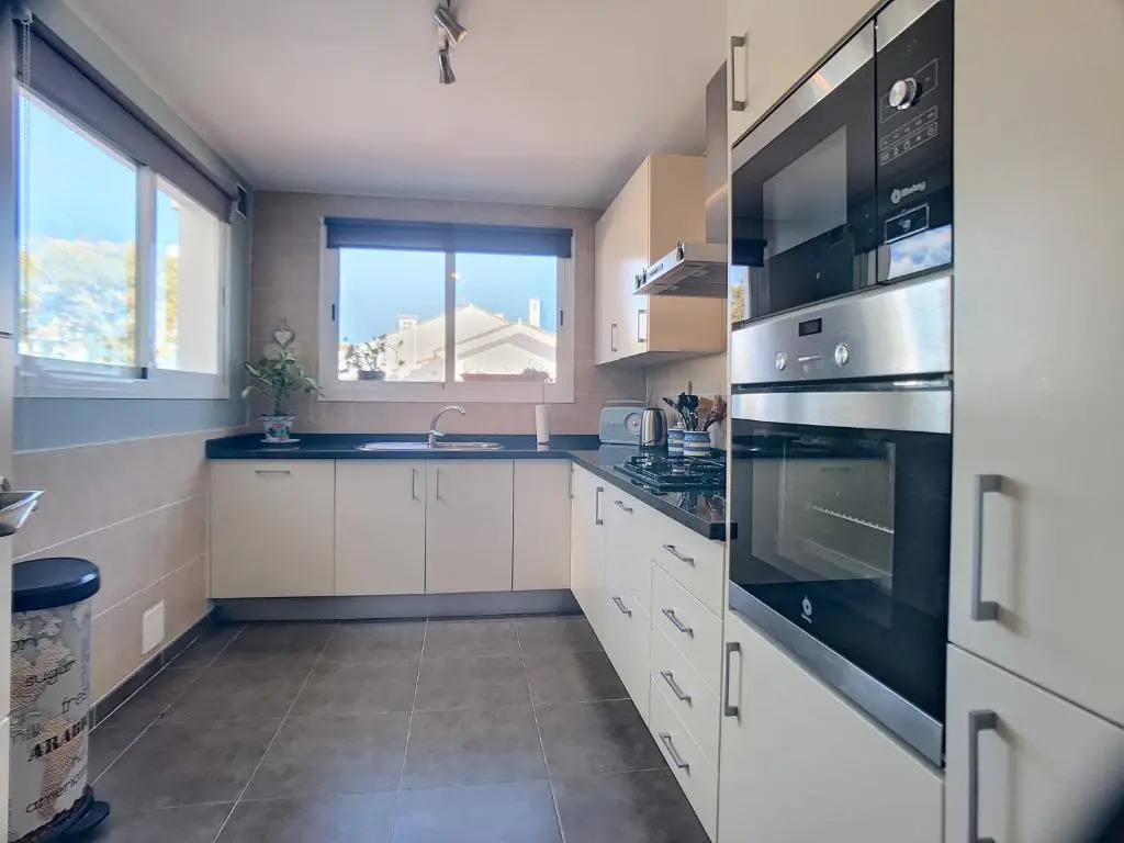 2253-Amazing penthouse, huge terrace, golf view