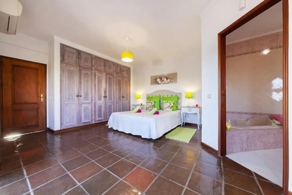 Villa Palms - Moradia tranquila com piscina aquecível - Galé, Albufeira