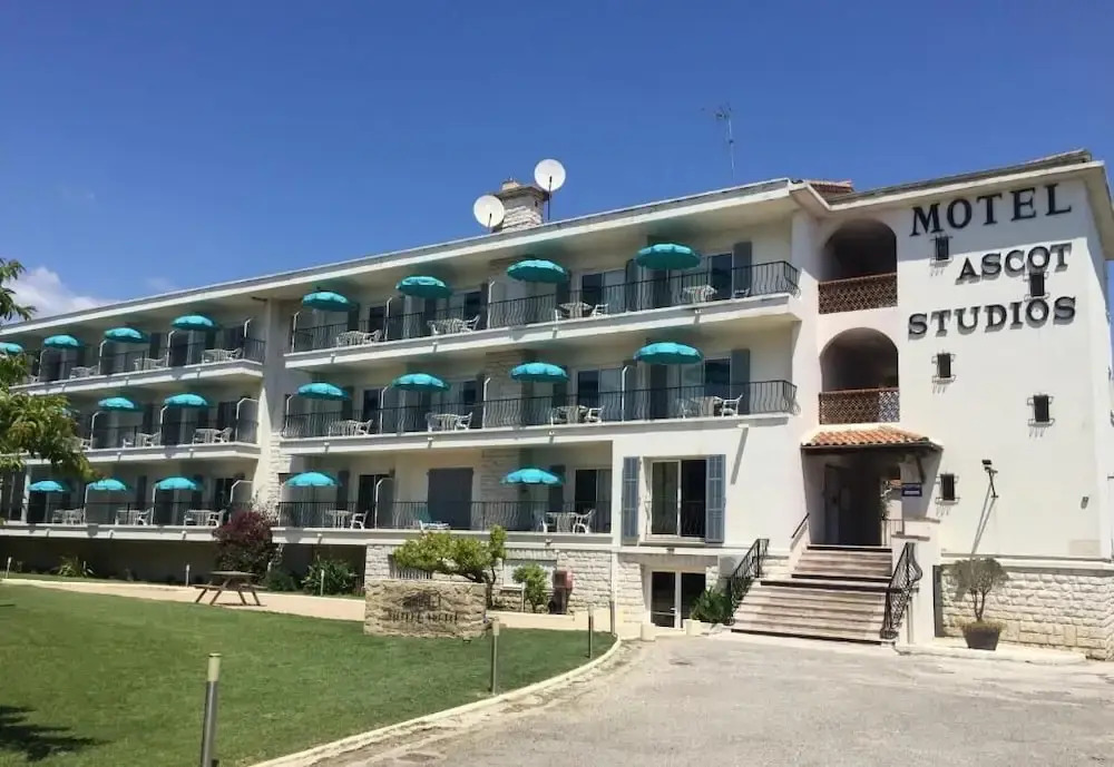 MOTEL ASCOT - Hotel & Appartements