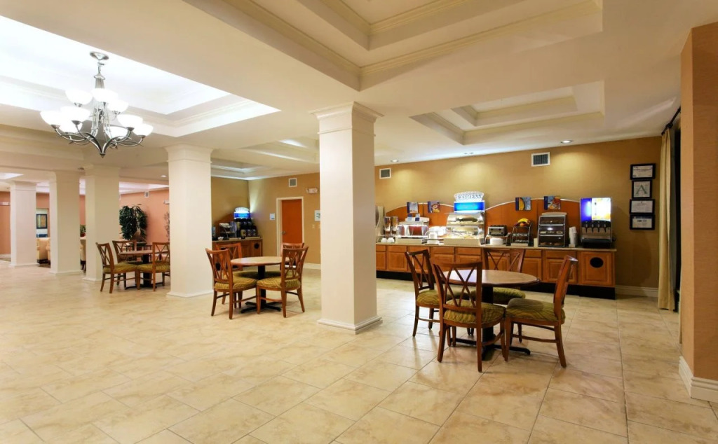 The Inn at Long Beach