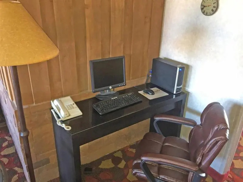 Red Sands Hotel
