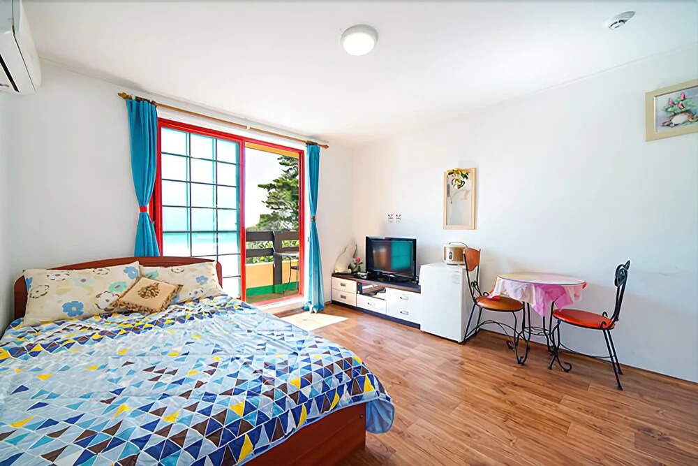 Taean Autumn Sea Pension