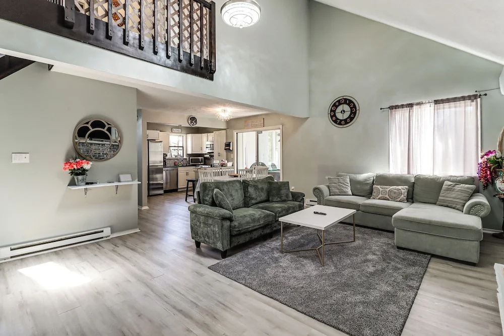 Lake Access & Game Room! Poconos Resort Getaway