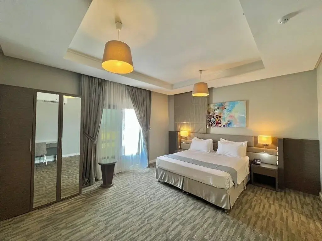 لورين للشقق المخدومة الكورنيش - اقتصادى - Loren Served Apartments Al corniche - Economic