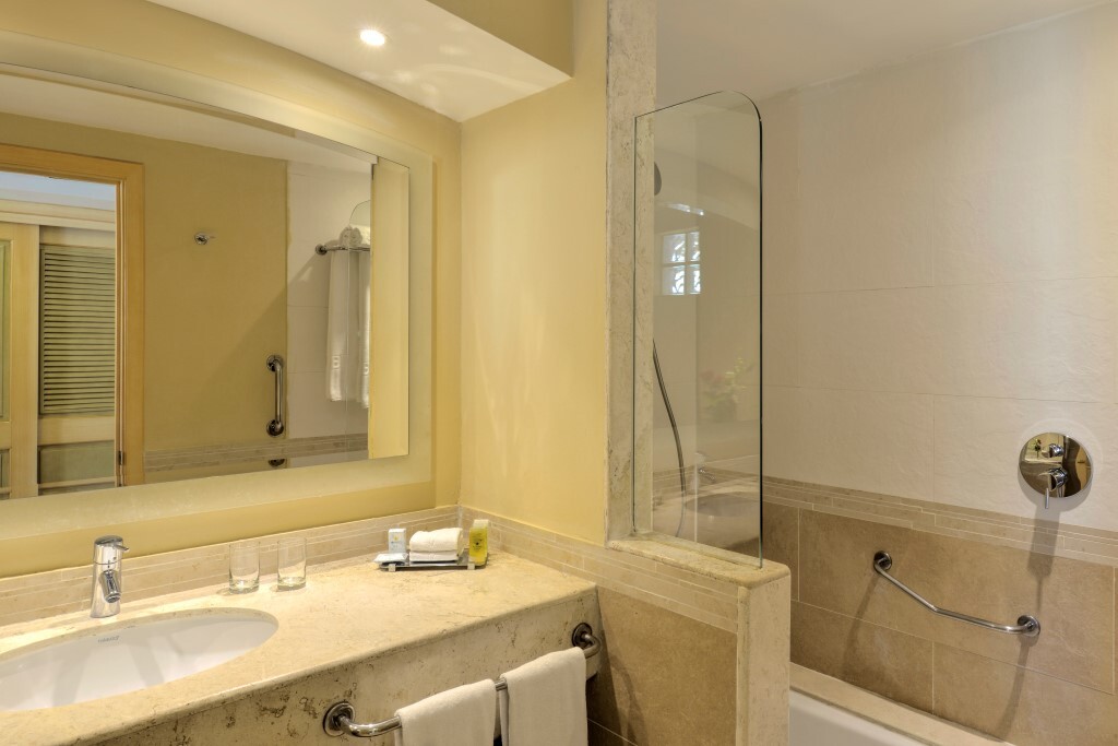 Iberostar Waves Rose Hall Beach - All Inclusive