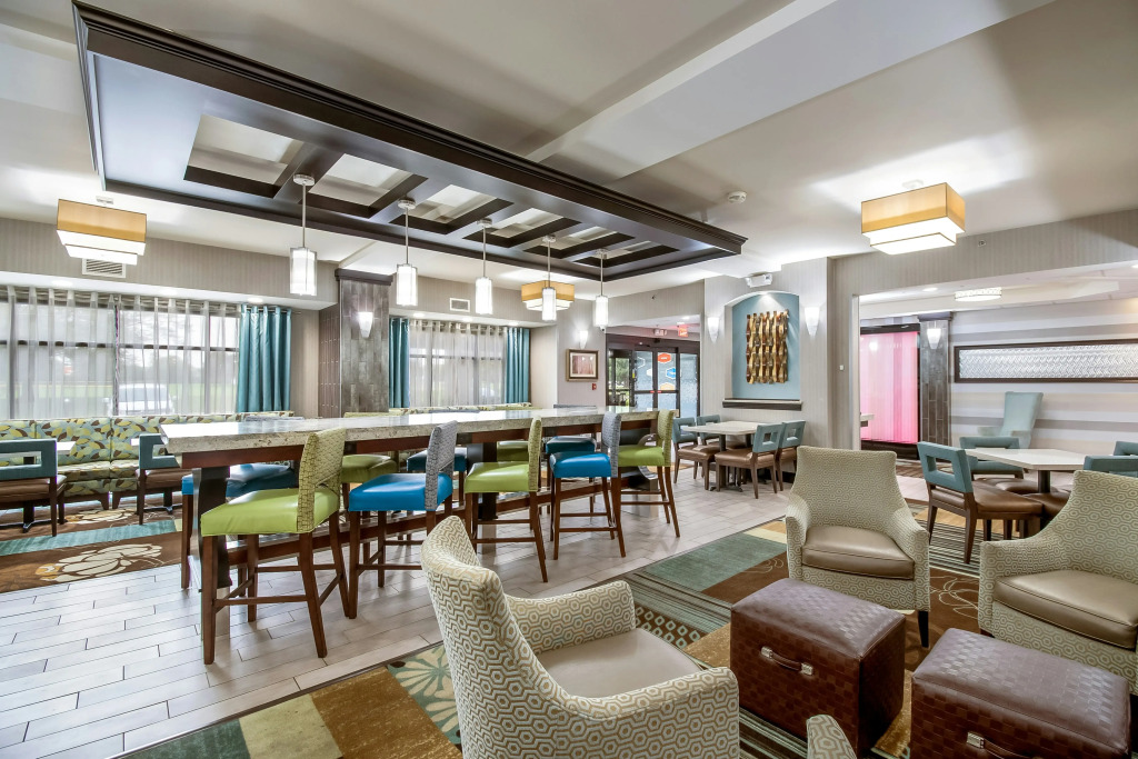 Hampton Inn Columbus-West