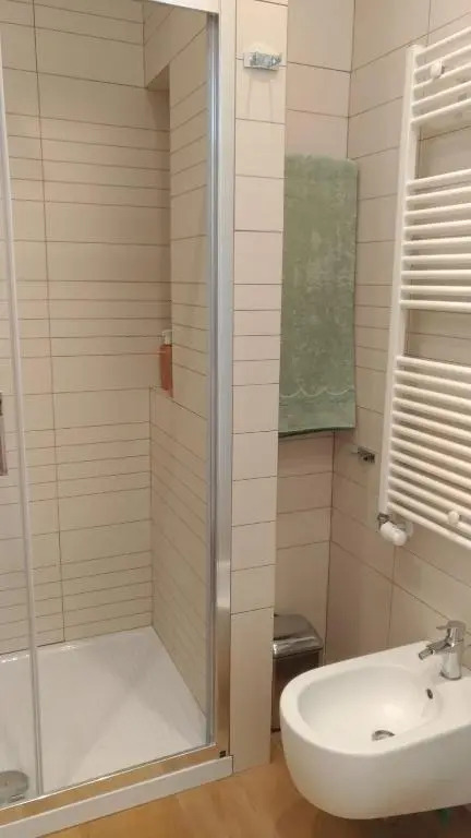Prato Smeraldo Apartment