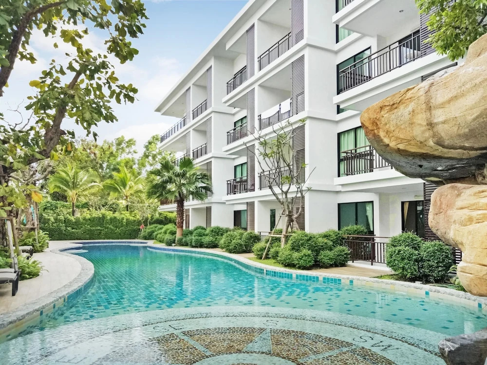 The Title Boutique Phuket