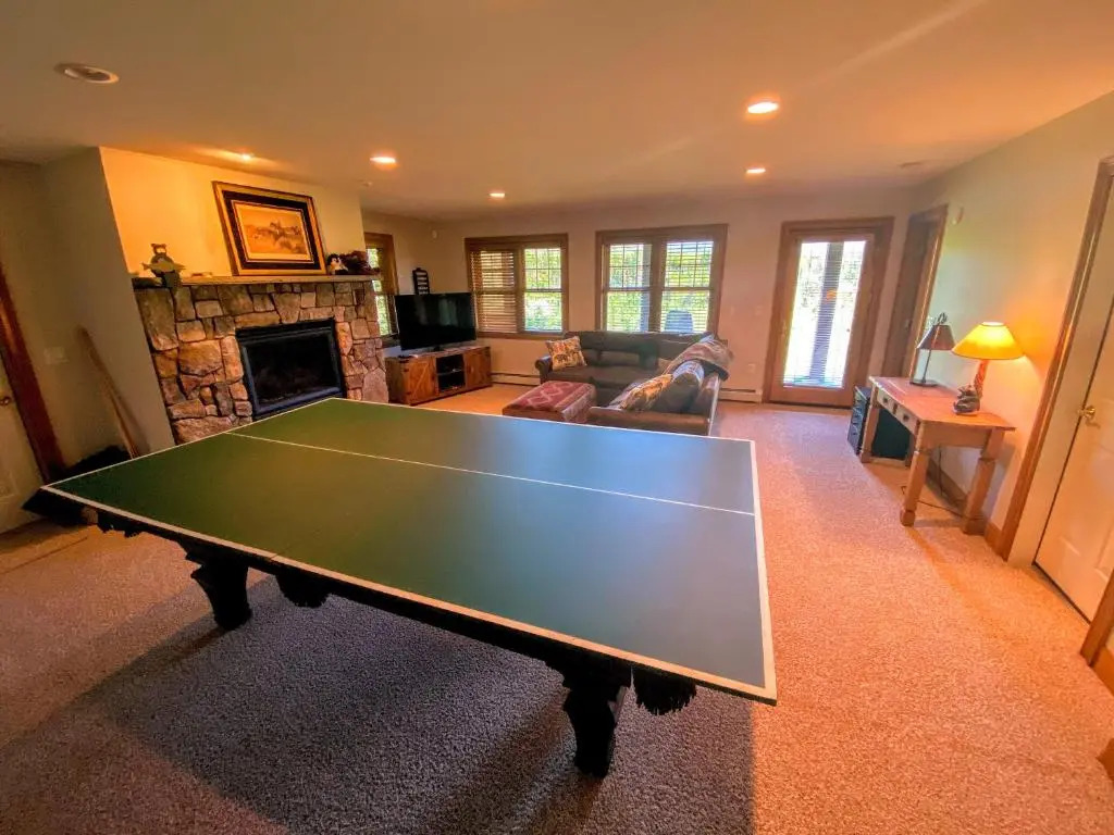 M1 Luxury home a short walk from the Mount Washington Hotel AC heated floor stunning views