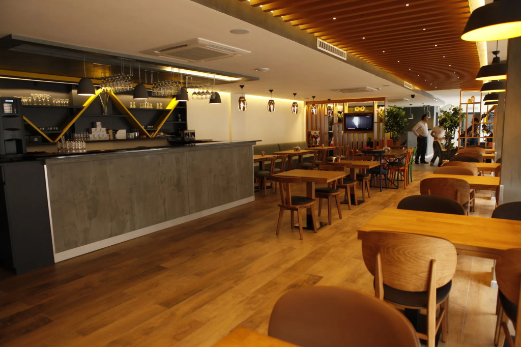Sapko Airport Hotel