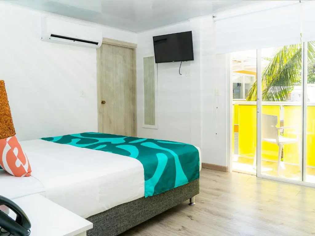 Hotel Caribbean Coral