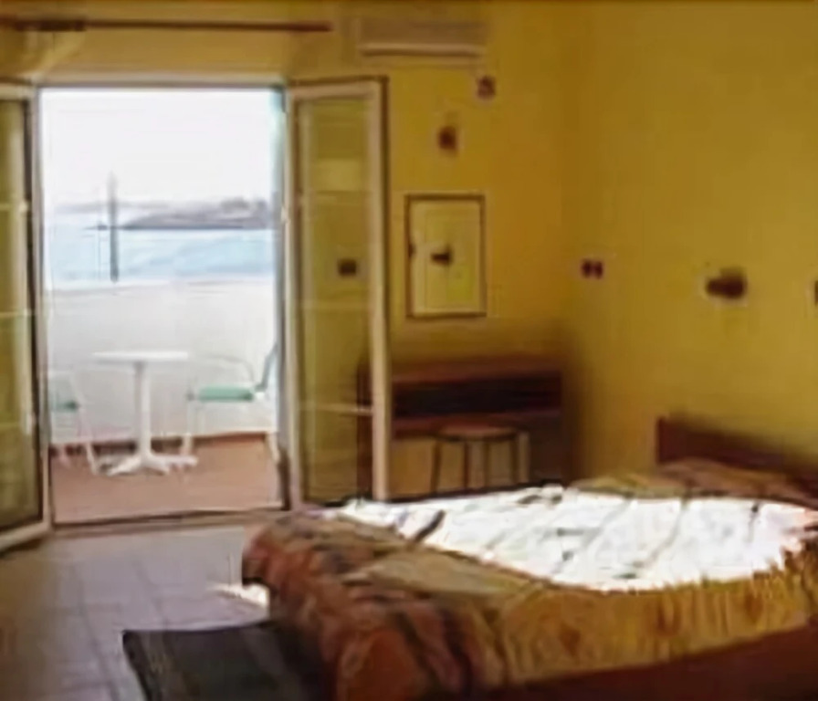 Ammes Apartments