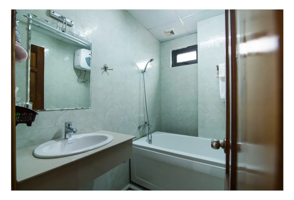 ELC Luxury Da Lat Hotel & Apartment