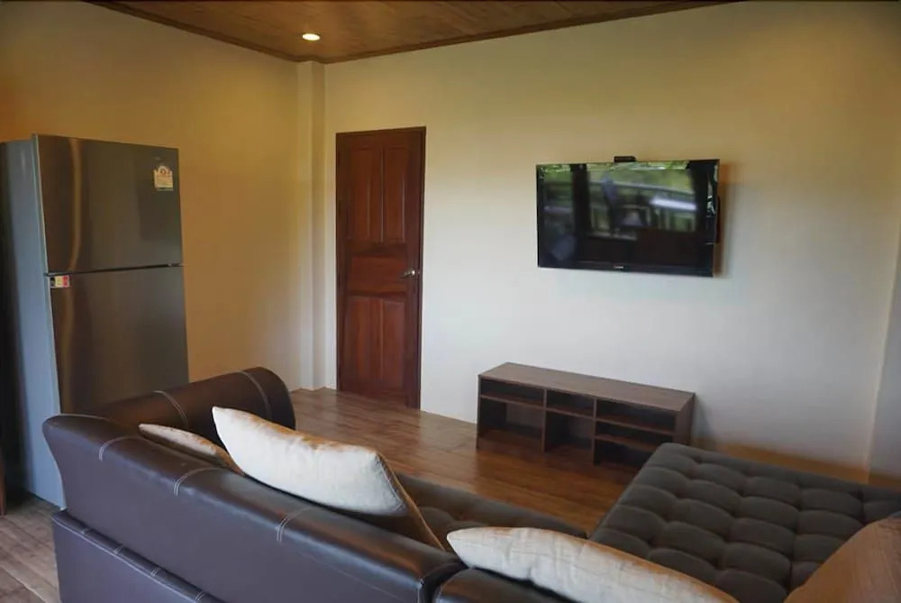 Baan View Talay Pool Villas
