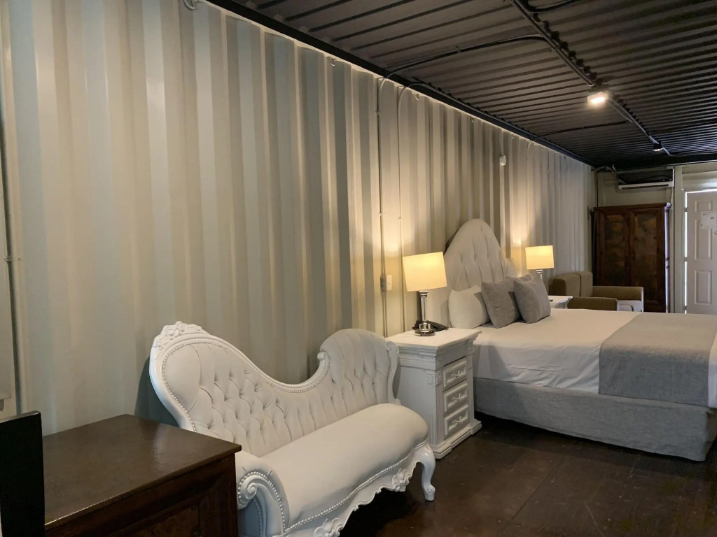 Container Inn Hotel Aeropuerto