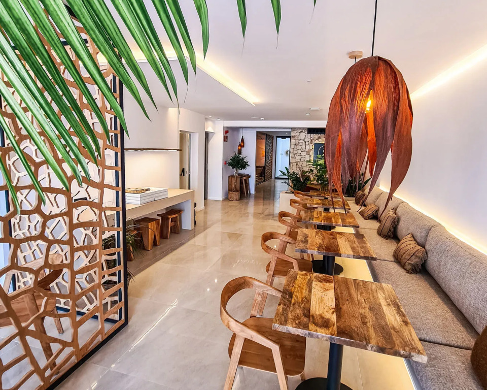 S Estancia Suites