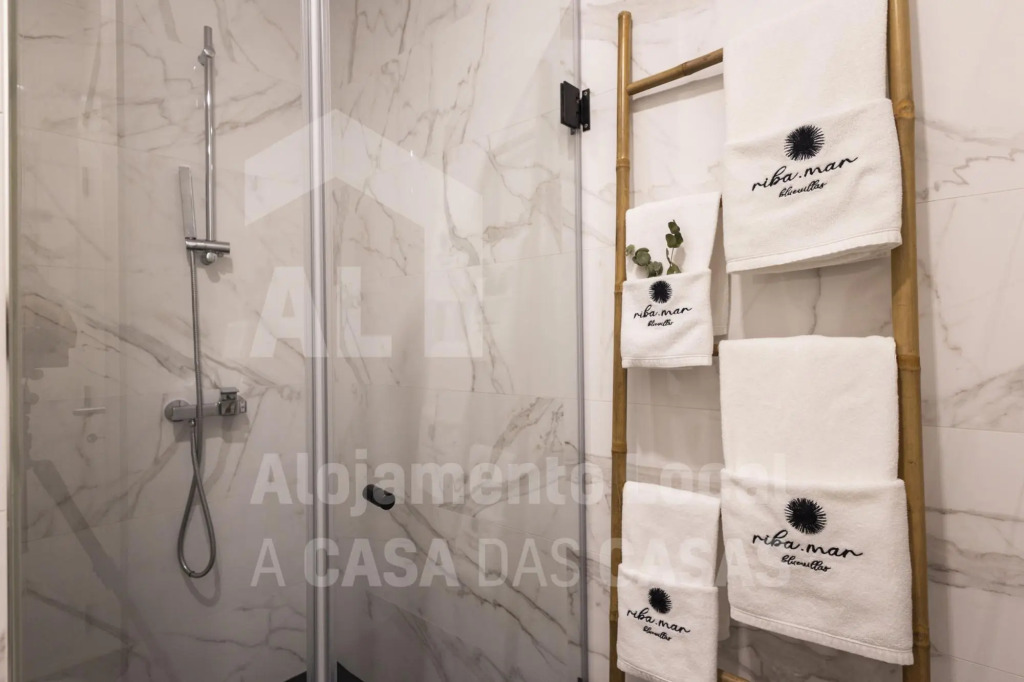 Riba mar Bluevillas 2 by Acasadascasas