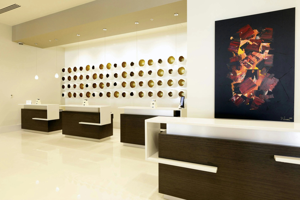 The Davenport Grand, Autograph Collection