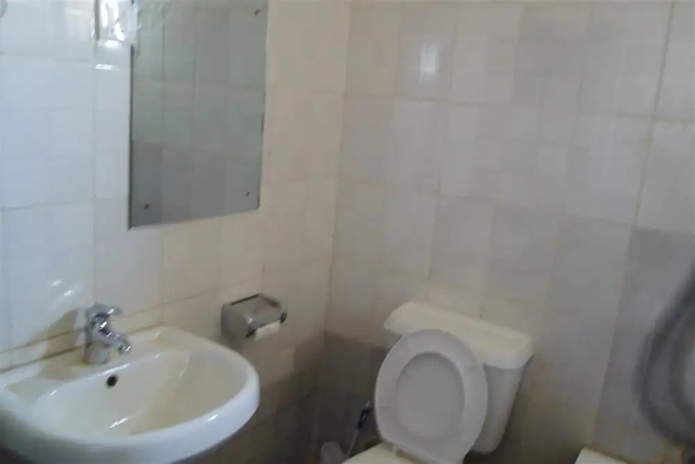 Orange Groove Hotel