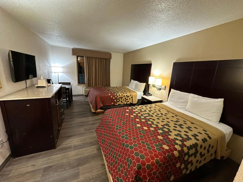 Econo Lodge Scranton near Montage Mountain