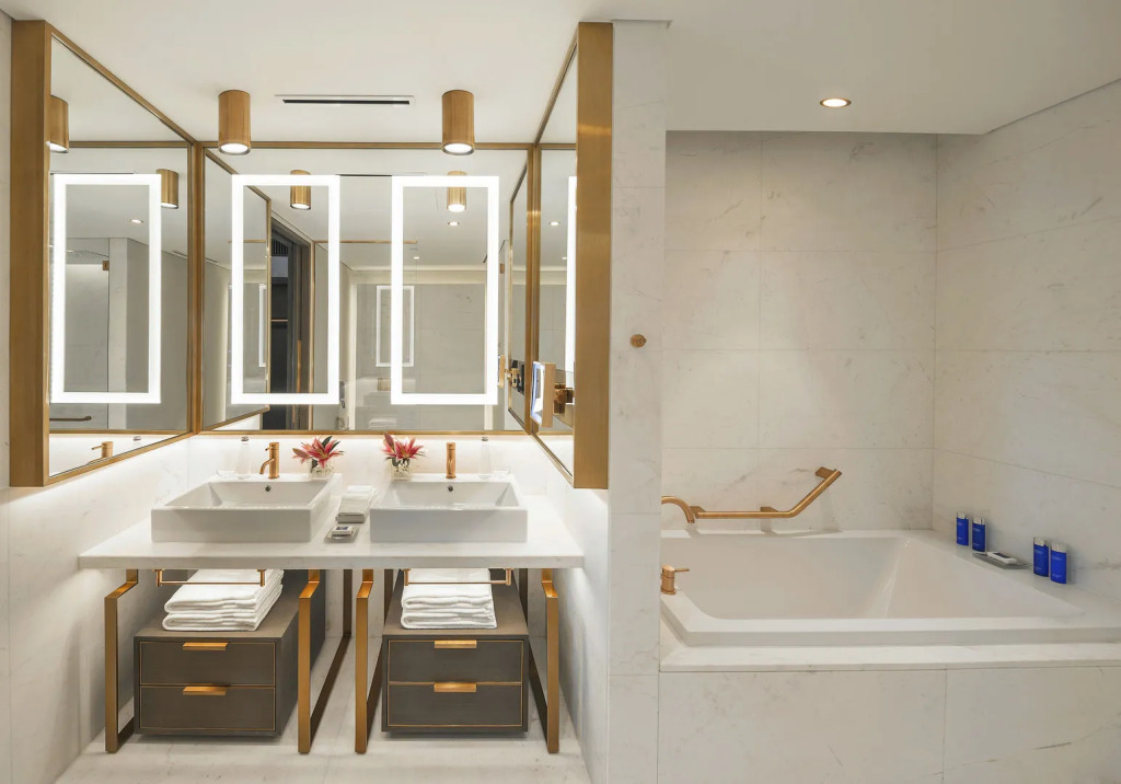 Отель Delano Dubai