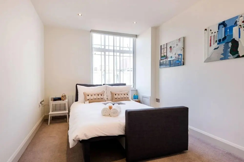 Bright and Modern Apartment in the Heart of Westbourne Grove Between Notting Hill and Bayswater