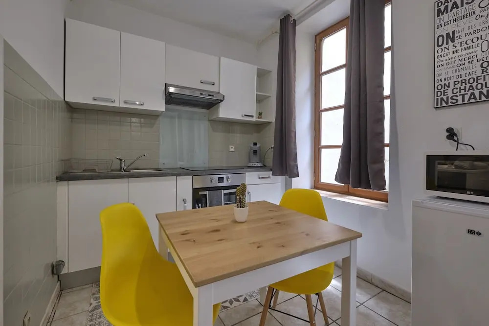 Un cocon avec terrasse en Bastide