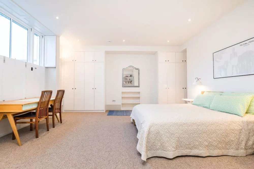 1 Bedroom Flat in Islington Accommodates 4