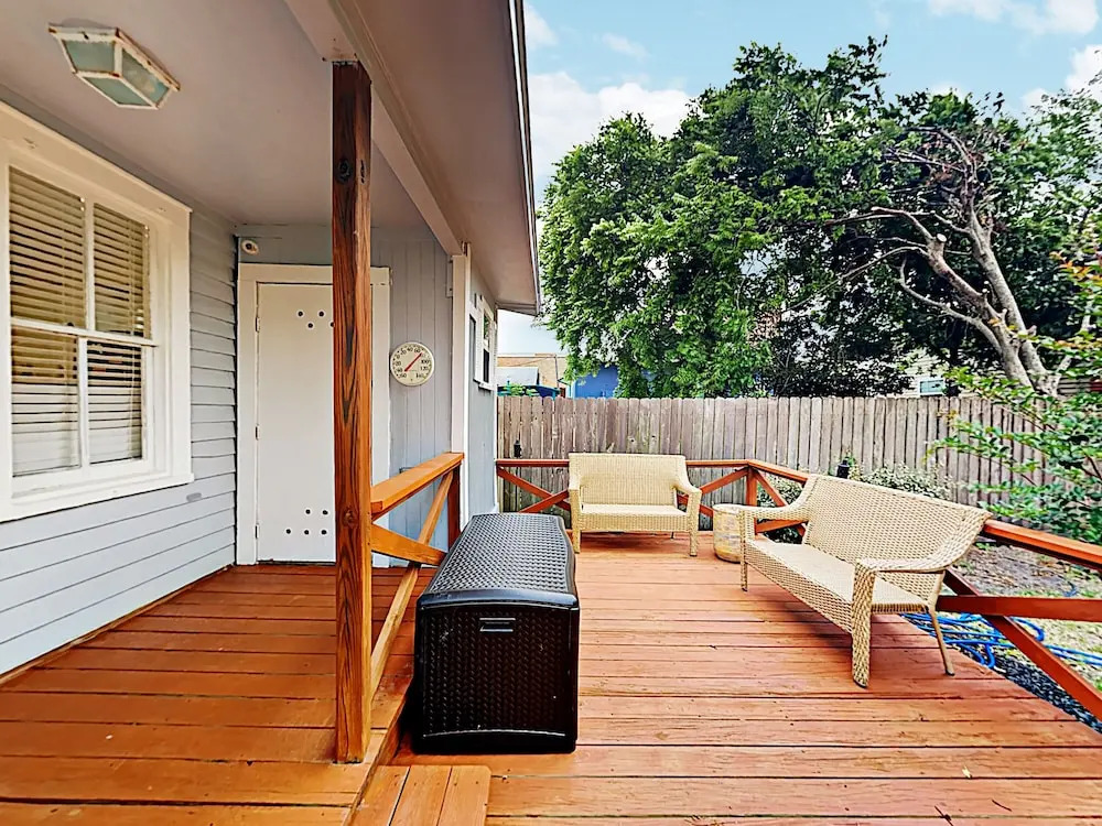 31st Beach - 2 Br Home
