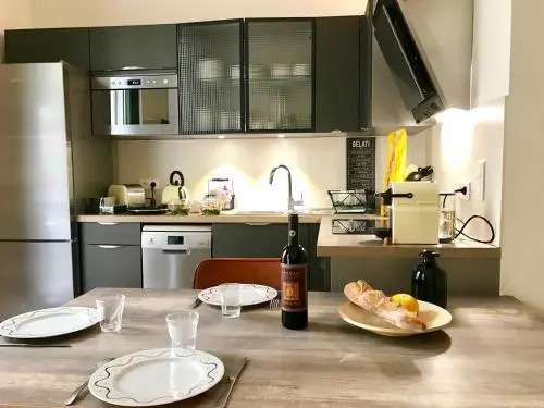 Bel appartement avec jardin hyper centre Nice