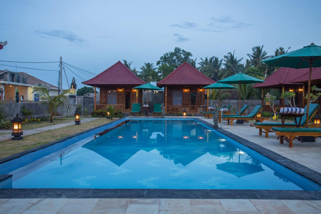 Rijet Villa Beach & Restaurant