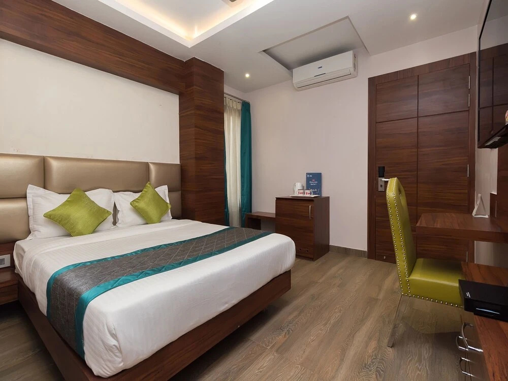 OYO 10492 Hotel Onyx Garden