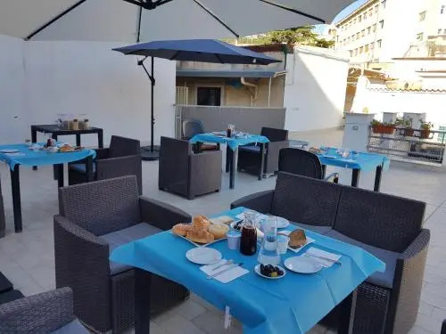 B&B Soriano44
