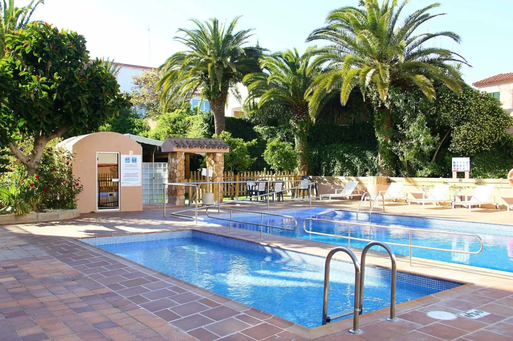 Apartamentos Royal Life