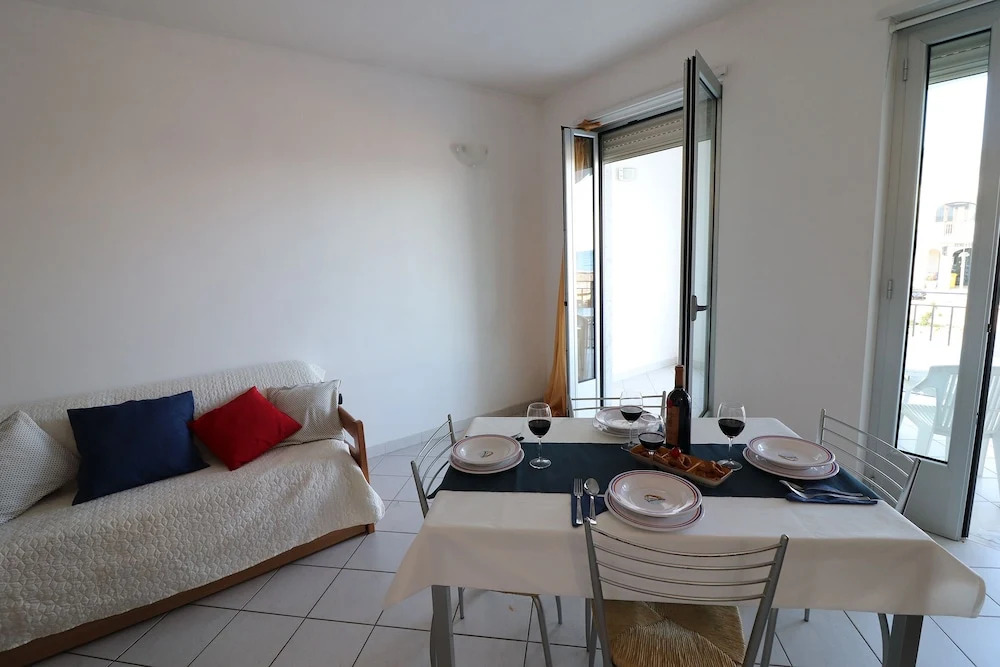 Casa Vanessa Modern one-bedroom apartment with sea view in central Otranto