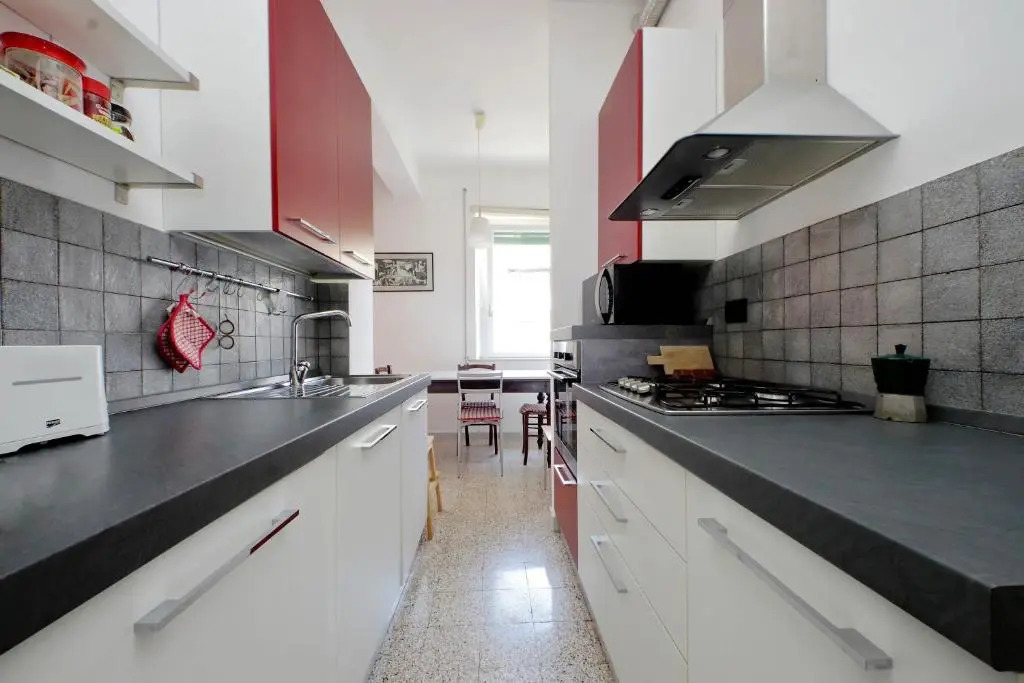 Silvanos Home In Rome