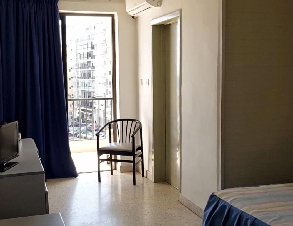 Roma Hotel