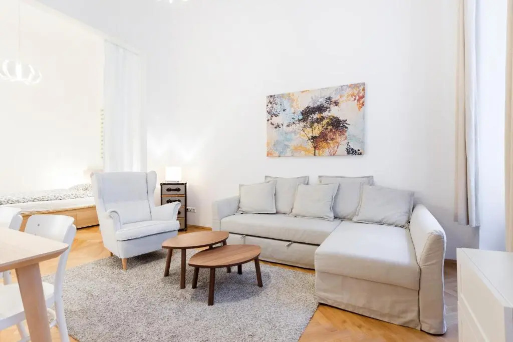 HeyMi Apartments Oper