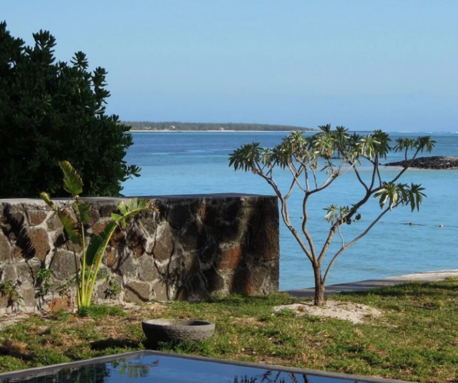 Villa With 3 Bedrooms in Quatre Cocos, With Private Pool, Terrace and