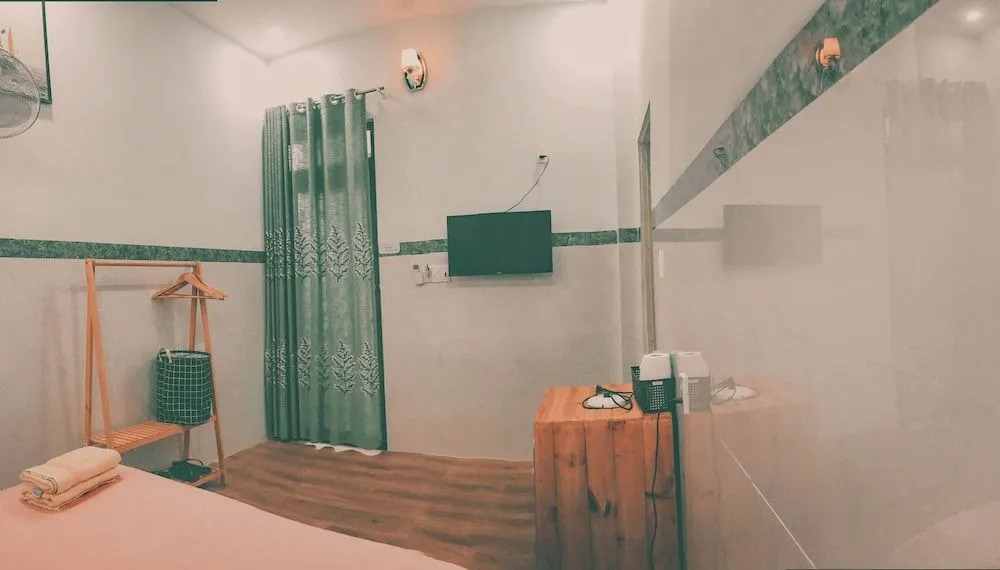 Little Home Homestay