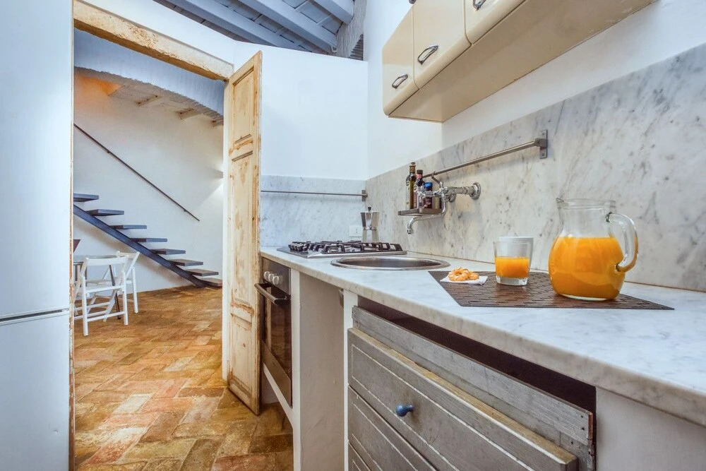 Charming 2 bed Flat in the Heart of Rome