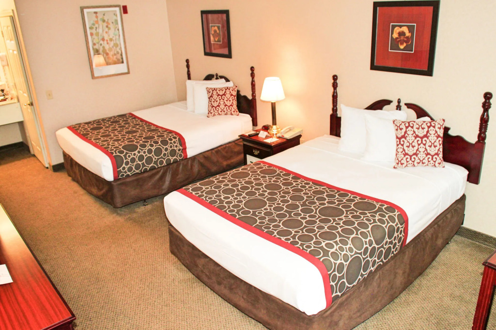 Hilltop Inn & Suites, near Foxwoods Casino