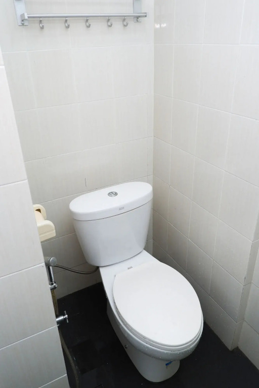 Super OYO 389 Sky Guesthouse