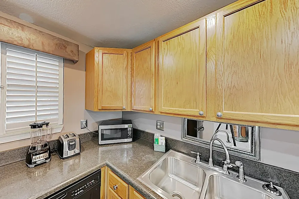 New Listing! Gulf-view Getaway W/ Pool & Tennis 2 Bedroom Condo