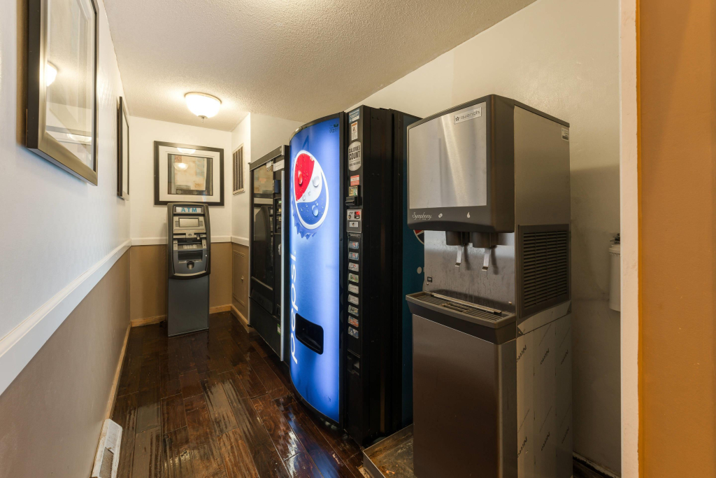 Quality Inn & Suites Portage Central